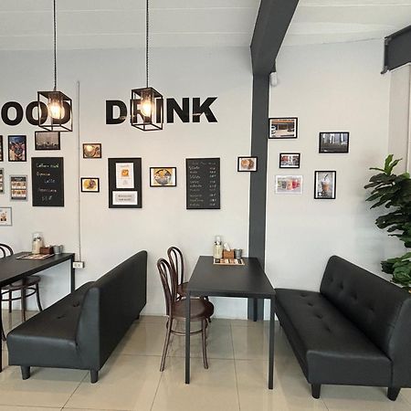 Udomsuk Inn & Cafe - Bts Udomsuk Bangkok Eksteriør billede