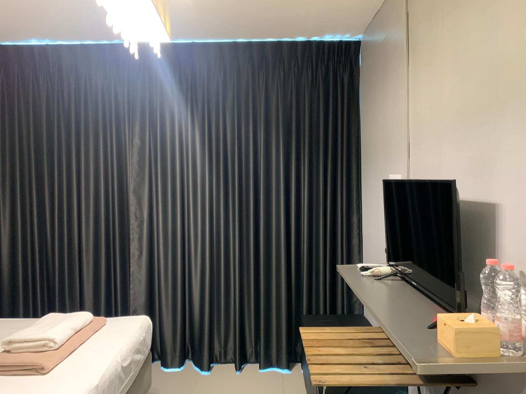 Udomsuk Inn & Cafe - Bts Udomsuk Bangkok Eksteriør billede