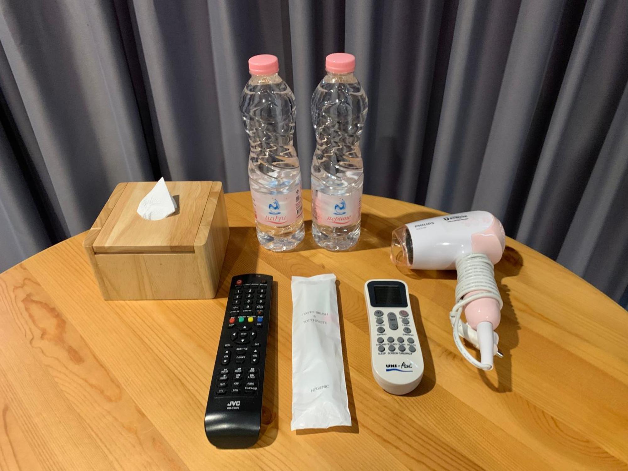 Udomsuk Inn & Cafe - Bts Udomsuk Bangkok Eksteriør billede
