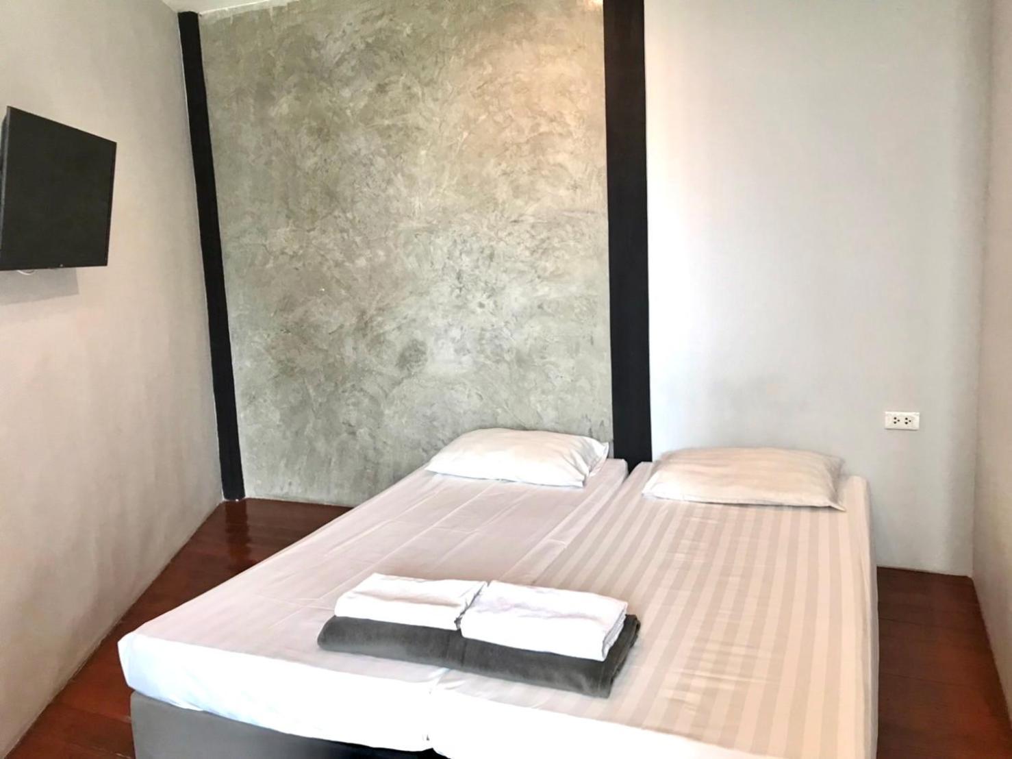 Udomsuk Inn & Cafe - Bts Udomsuk Bangkok Eksteriør billede